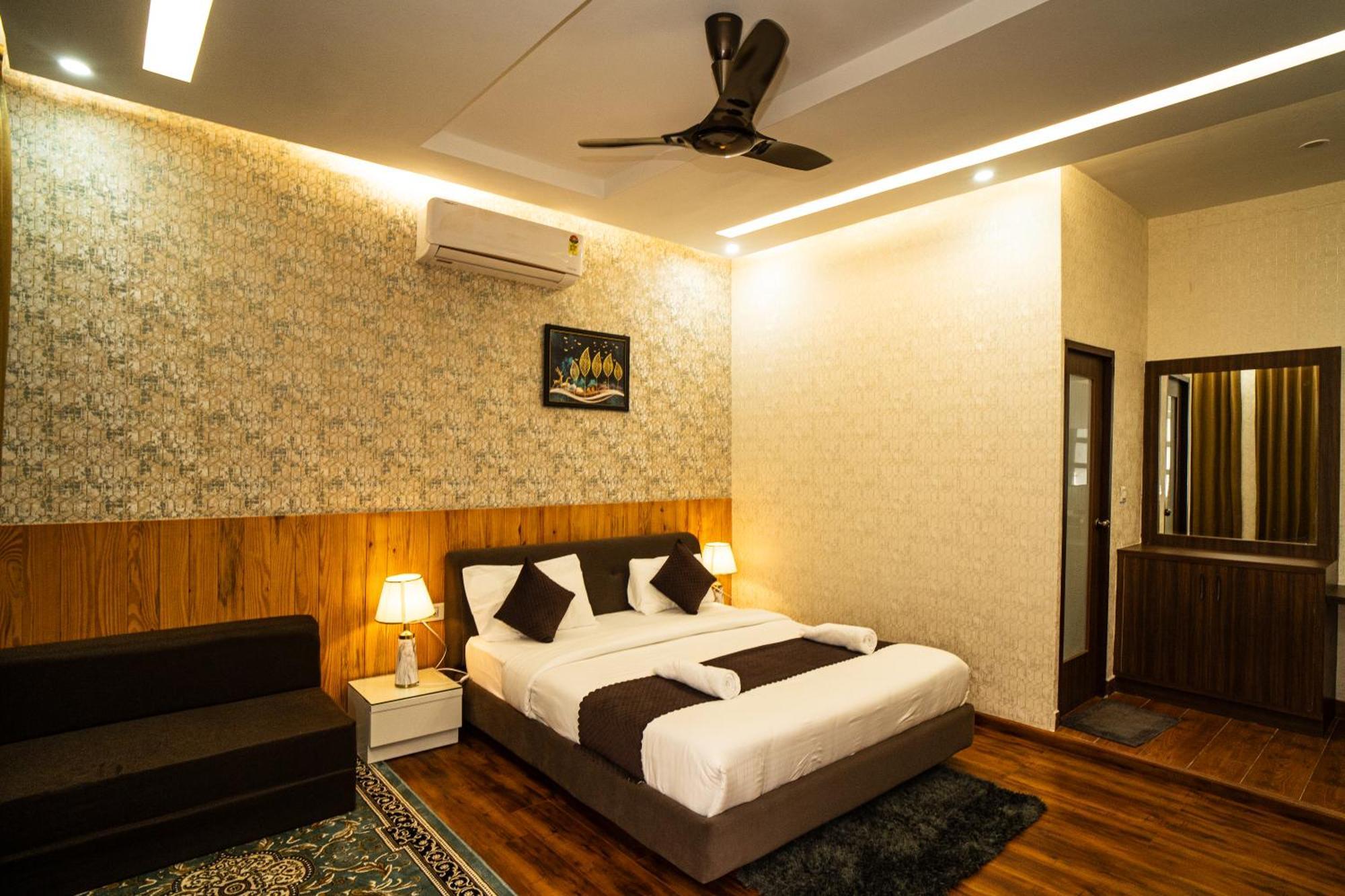 The Aravali Resort Bijni Exteriör bild