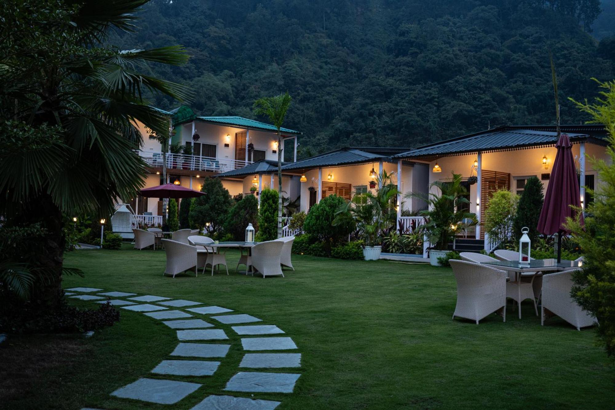 The Aravali Resort Bijni Exteriör bild