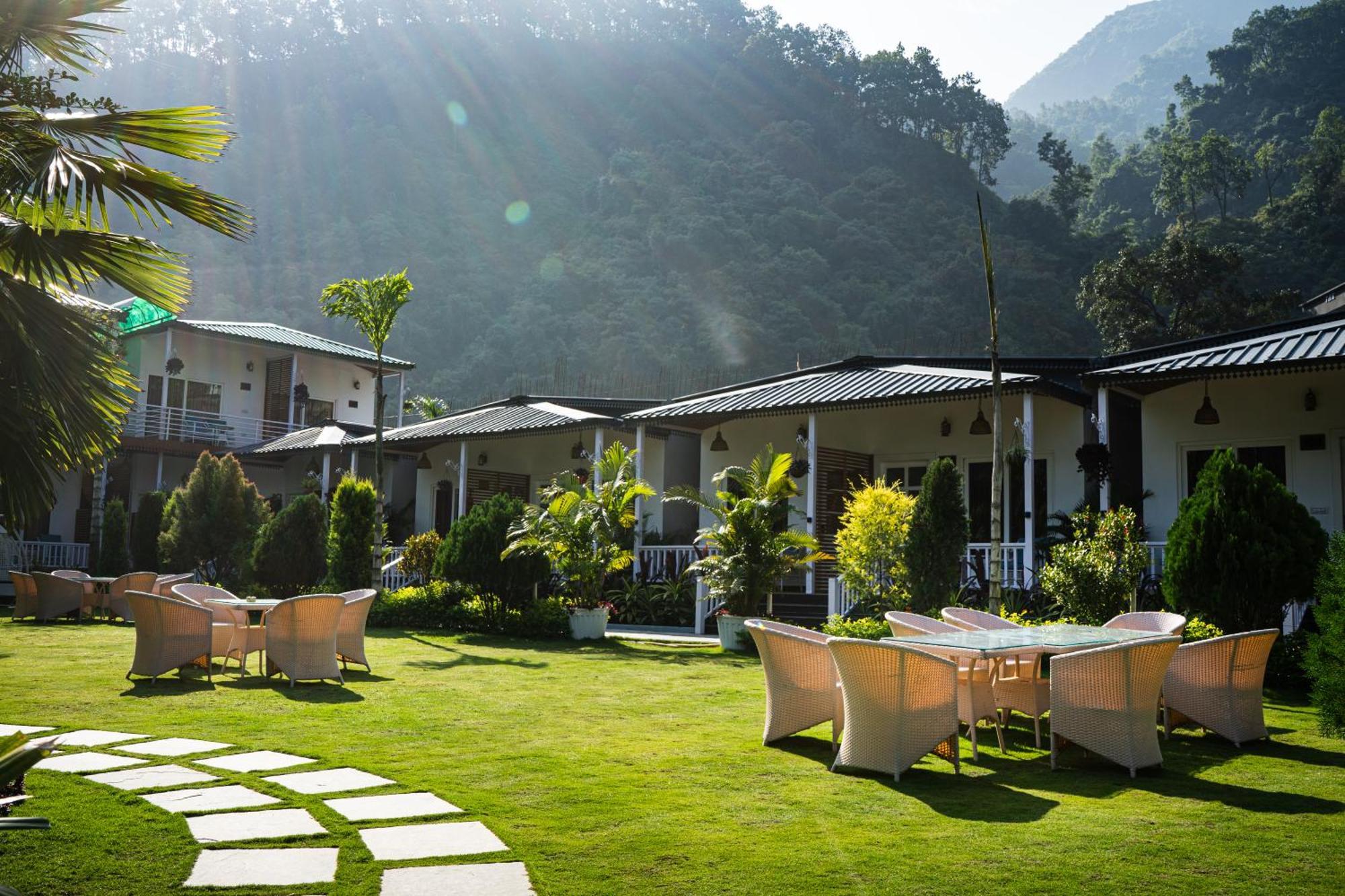 The Aravali Resort Bijni Exteriör bild