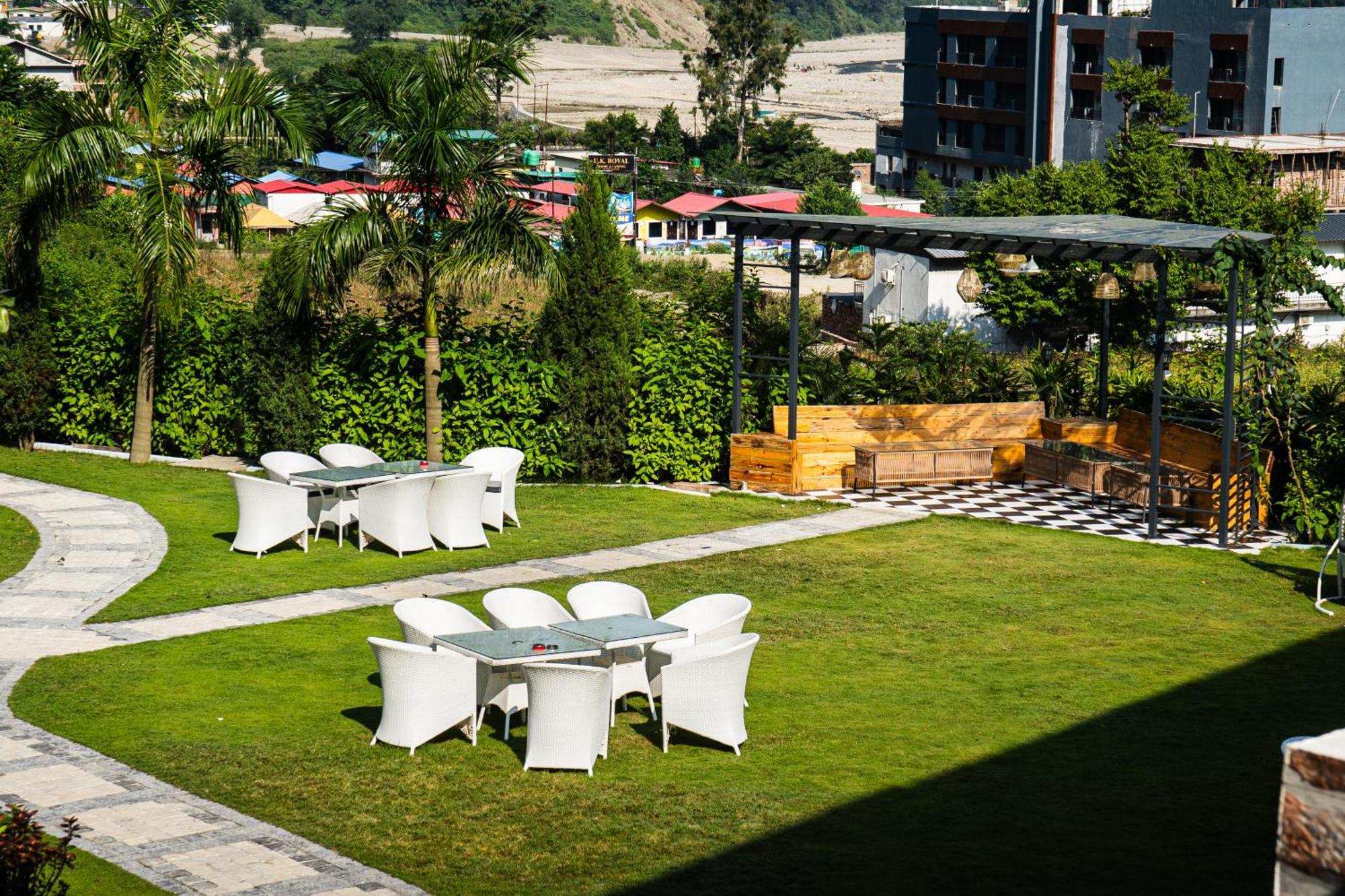 The Aravali Resort Bijni Exteriör bild